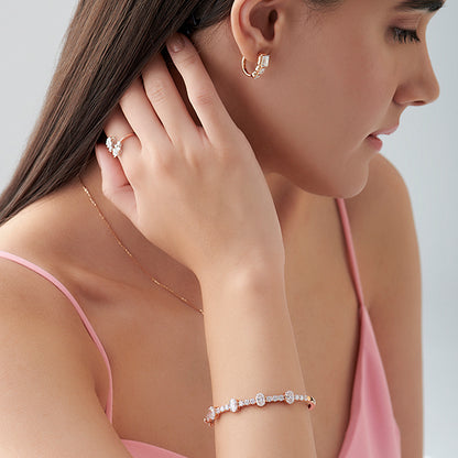 Cluster Oval & Round Diamond Bracelet