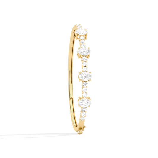 Cluster Oval & Round Diamond Bracelet