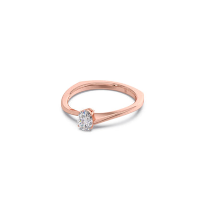 Elegant Twist Solitaire Engagement Band