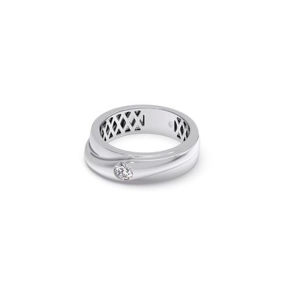 Sleek Twisted Solitaire Ring