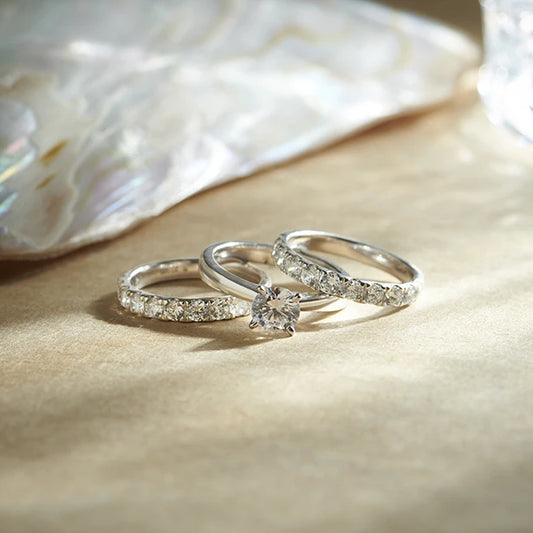 Round Solitaire Diamond Bridal Set with Accented Band
