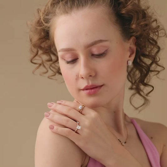 Eternal Glow Solitaire Engagement Ring
